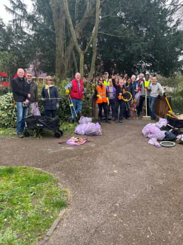 Harrow Litter Pickers photo 27