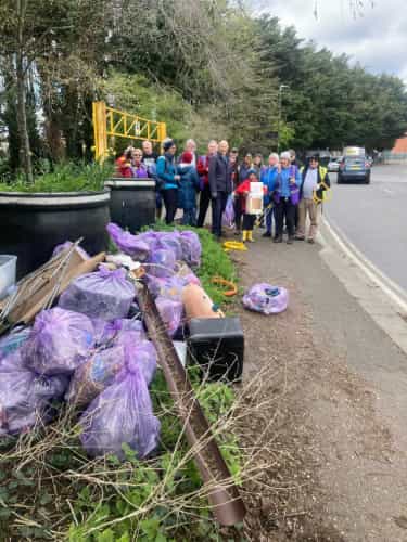 Galerie foto Harrow Litter Pickers 36